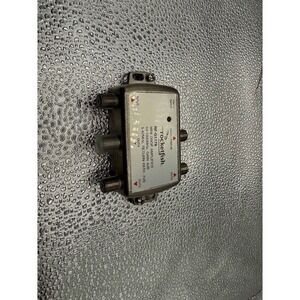 Rocketfish- 4 Output Coaxial Amplifier - Silver